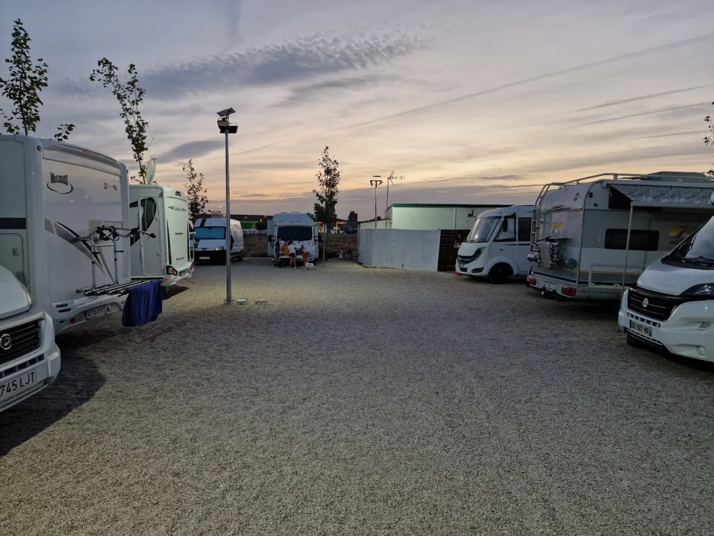 Parking Camper Area Madrid (Antes Area Las Cigueñas)
